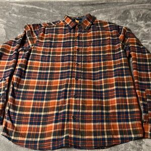 Tailor Vintage Men’s Plaid Button Down